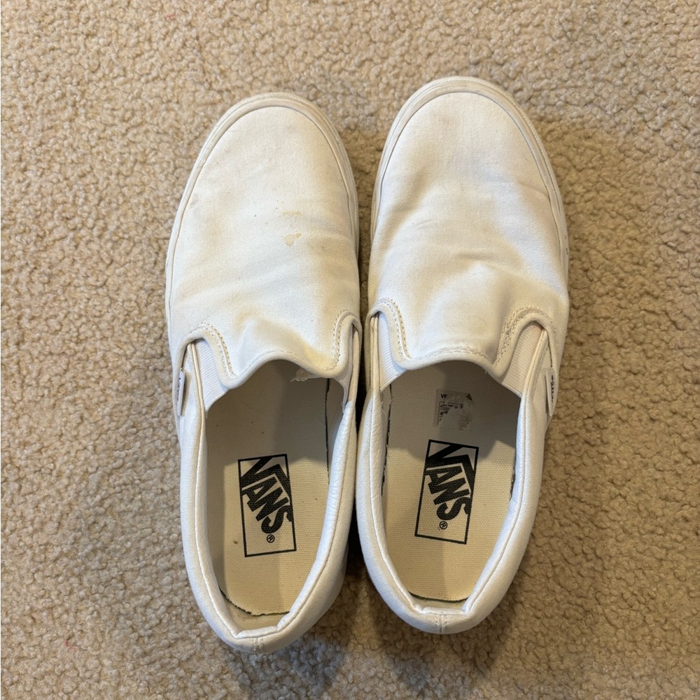 womens white vans